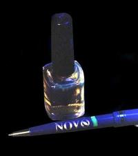 Фотография товара ЛАК-M-254 Люминесцентный маркер для твердых поверхностей со свечением в области 254 нм (15 мл.)